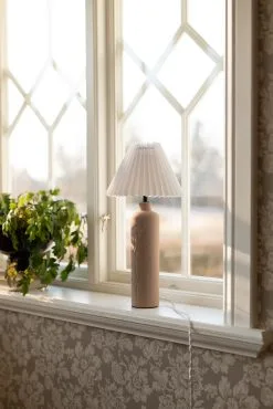 Globen Lighting Lampe De Table Flora 46 Cm 10 Globen Lighting Lampe De Table Flora 46 Cm -Lampes boutique 514568 01 4 EnvironmentImage 9d5a72b48e