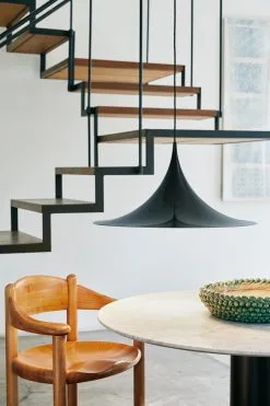 Gubi Suspension Semi Brillant Ø60 Cm -Lampes boutique 568778 01 5 ProductImageEnvironment f248ef17c5