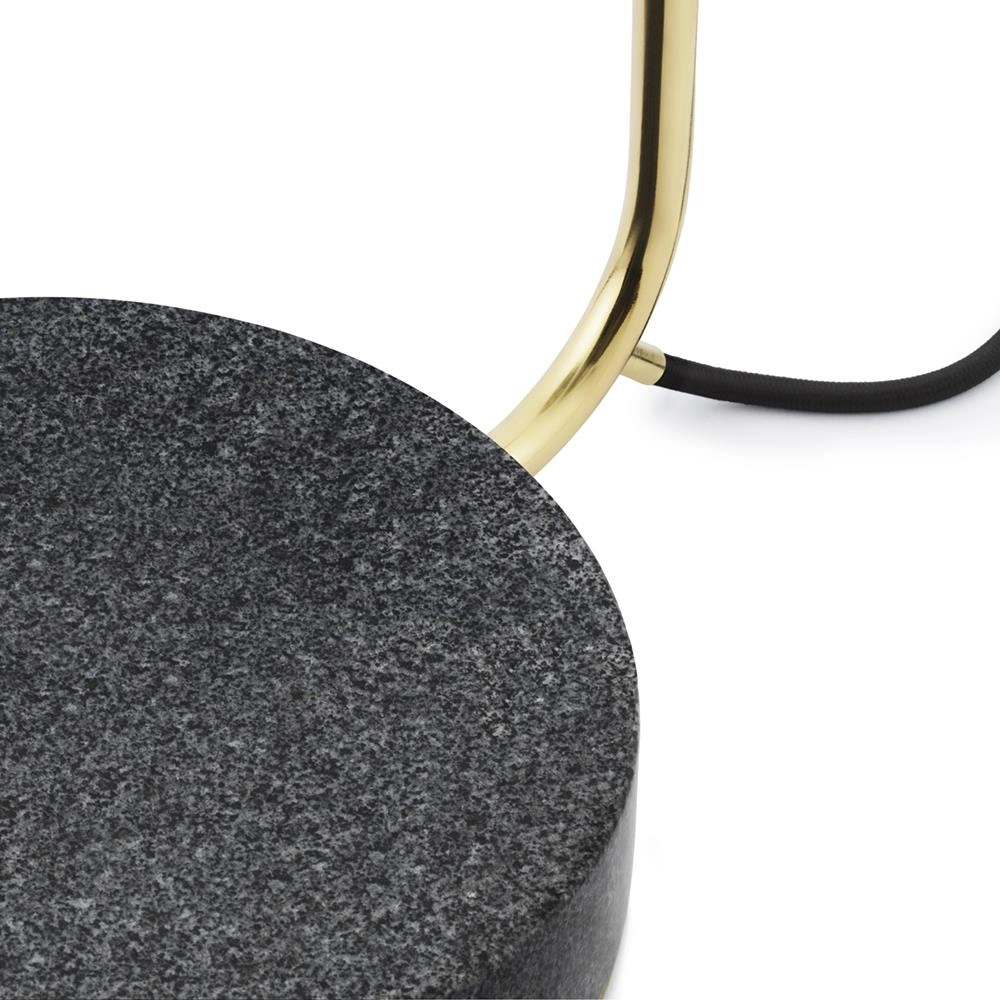 Normann Copenhagen Lampadaire Grant 4 Normann Copenhagen Lampadaire Grant – Image 2