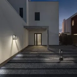 Light-Point Lampadaire Lantern G1 -Lampes boutique Lantern G1 black miljo 1 5f2de4bde1